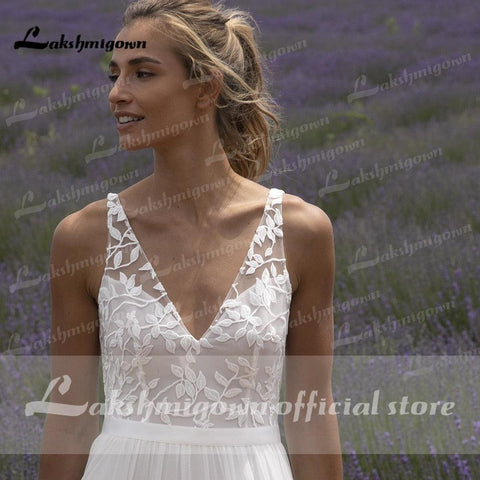 NumberSea V-Ausschnitt Spitze Ärmellos Offener Rücken Elegante Brautkleider für Frauen 2021 Strand Sweep Zug Vestido de Fiesta de Boda Lakshmigown