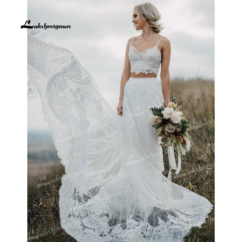 NumberSea Zweiteiliges Tüll-A-Linien-Boho-Brautkleid mit V-Ausschnitt, Spaghettiträgern, Schnürung, ärmellos, Schleppe, Brautkleider, Applikationen, Falten