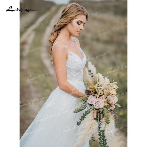 NumberSea Zweiteiliges Tüll-A-Linien-Boho-Brautkleid mit V-Ausschnitt, Spaghettiträgern, rückenfrei, ärmellos, Kapellenschleppe, Brautkleider, Applikationen, Falten