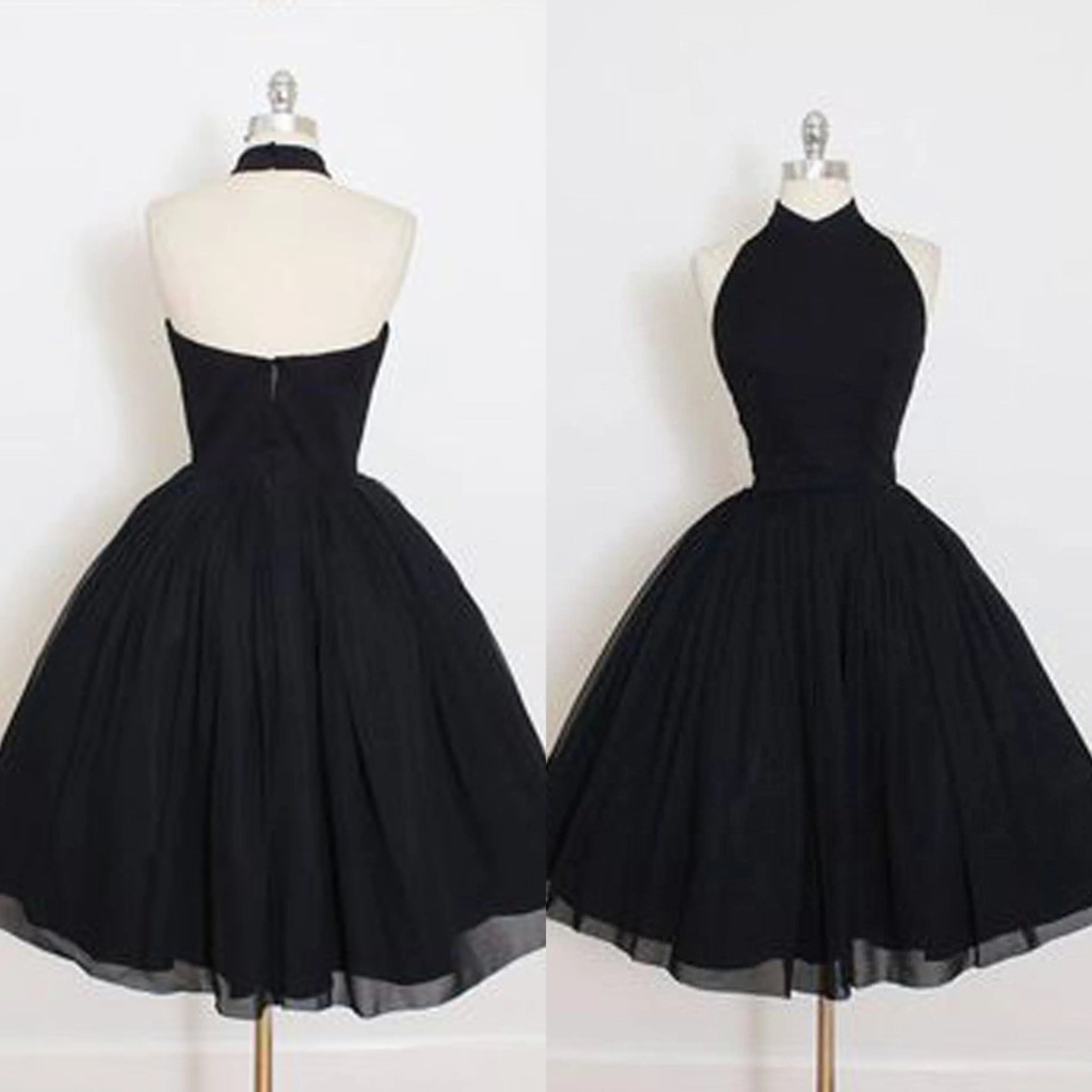 Vestido de Baile de Tule Preto Sem Mangas, Decote Halter e Corte em Linha A, para Homecoming de Meio-Comp