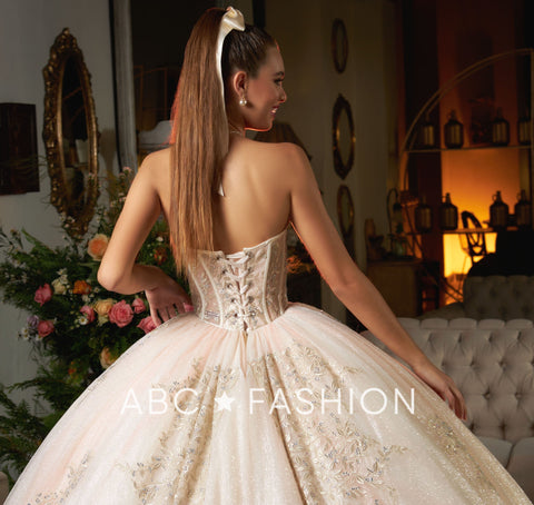 Quinceanera-Kleid mit Puffärmeln und Korsett von Ragazza EV05-605