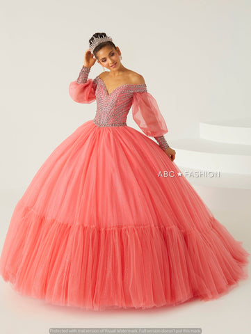 Vestido de quinceanera com mangas abalonadas da House of Wu 26012