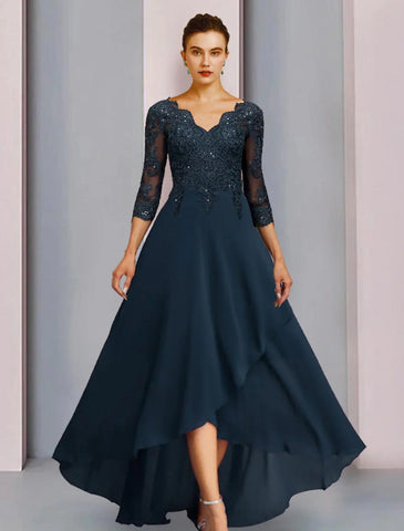 Etuikleid/Säulenkleid für die Brautmutter, Hochzeitsgast, Vintage, Glitzer und Glanz, V-Ausschnitt, asymmetrisch, Chiffon, Spitze, 3/4-Ärmel mit Falten, Pailletten