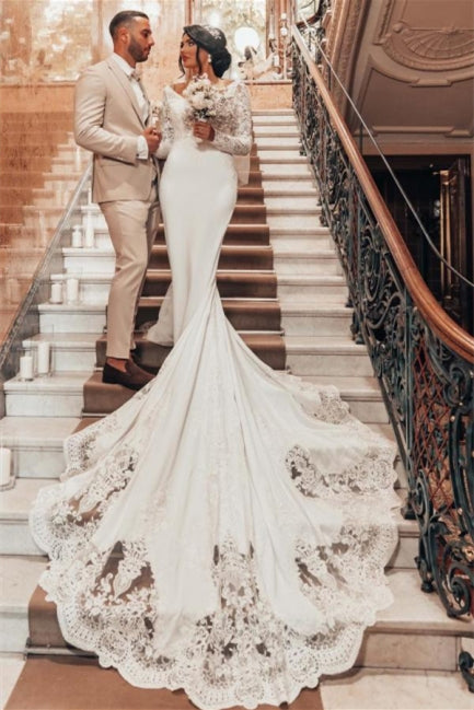 Romantisches rückenfreies Brautkleid mit langen Ärmeln in Meerjungfrauenform