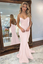 Vestido de noite comprido sereia cor de vinho, sem costas, com decote em coração