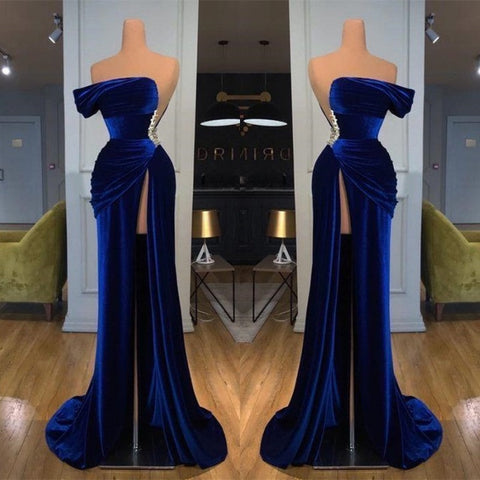 Königsblaues, schulterfreies, langes Meerjungfrau-Abendkleid aus Samt mit Schlitz