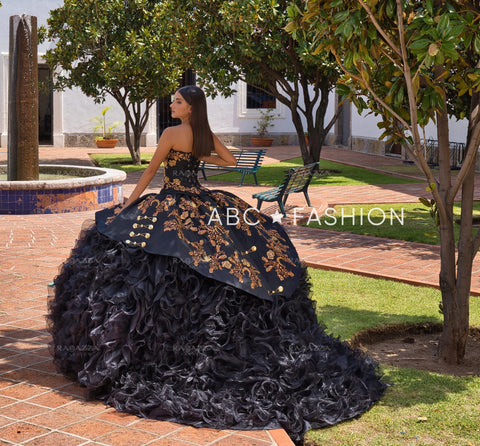 Gerüschtes Charro Quince Kleid von Ragazza M12-112