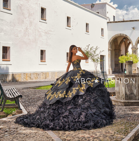 Gerüschtes Charro Quince Kleid von Ragazza M13-113