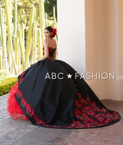 Gerüschtes Charro Quince Kleid von Ragazza Fashion M25-125