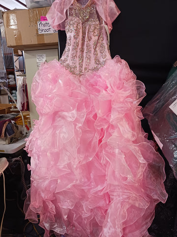 Quinceanera-Kleid mit Rüschen-Illusion von House of Wu 26871