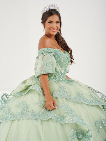 Quinceanera-Kleid mit Rüschen und freier Schulter von Fiesta Gowns 56492