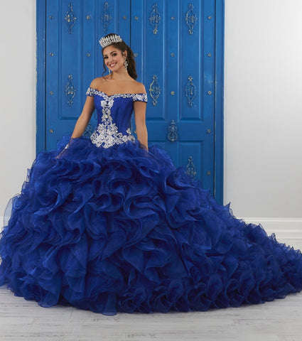 Schulterfreies Kleid mit Rüschen von House of Wu LA Glitter 24041