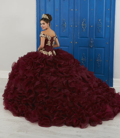 Schulterfreies Kleid mit Rüschen von House of Wu LA Glitter 24041