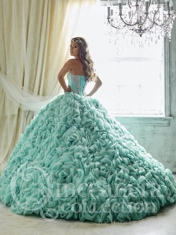 Vestido de festa de quinze anos sem alças com folhos da House of Wu 26800