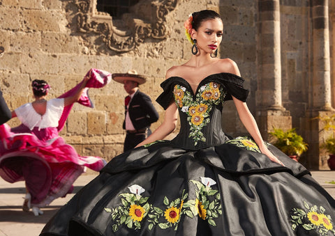 Quinceanera-Kleid mit Rüschen und Sonnenblumenmuster von Ragazza M46-146