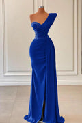 Vestido de Noche Largo de Sirena en Satin Azul Real con un Solo Hombro y Abertura