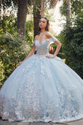 Schulterfreies Ballkleid mit Paillettenapplikation von Juliet JT1458J