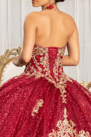 Trägerloses Ballkleid mit Paillettendruck von Elizabeth K GL1987