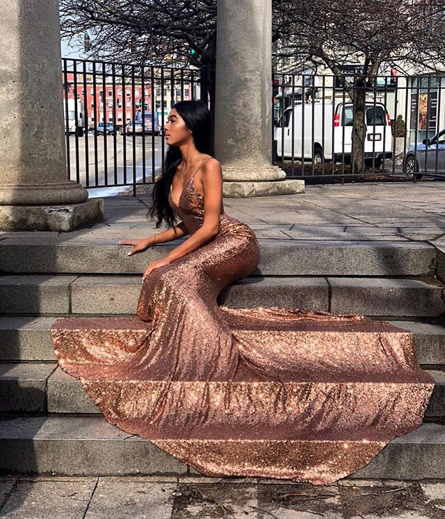 Sequins Mermaid Long Sweetheart Prom Dress Spaghetti Straps
