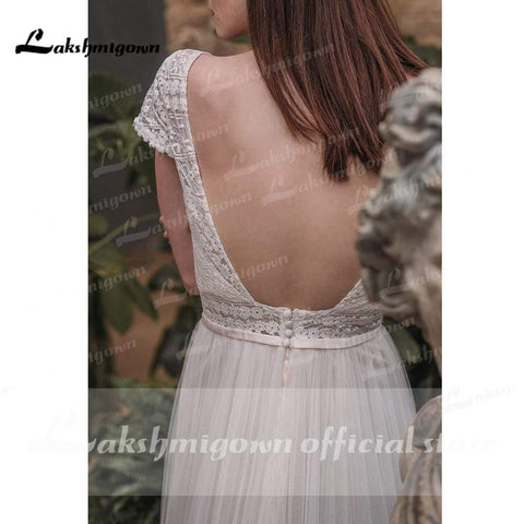 NumberSea Sexy rückenfreies Brautkleid mit Spitze und V-Ausschnitt am Rücken, kurze Ärmel