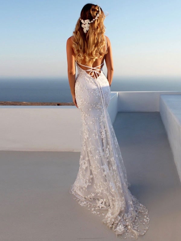 Sexy Hübsche Meerjungfrau Elegante Hochzeitskleider Weiß V-Ausschnitt Rückenfreie Spitze Brautkleider