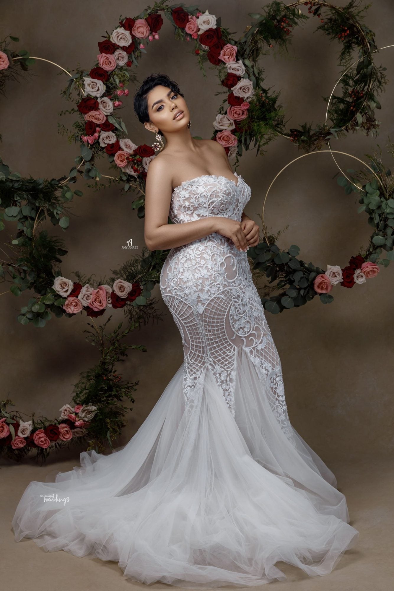 Sexy Sweetheart schulterfreies Spitzen-Meerjungfrauen-Brautkleid mit Applikation