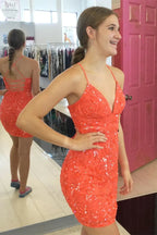 Sexy V-Ausschnitt Orange Rückenfreies Paillettenbesetztes Trägerloses Homecoming-Kleid Mit Spitze