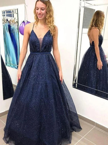 Glänzendes langes A-Linien-Tüllkleid mit V-Ausschnitt und offenem Rücken, glitzerndes Abschlussballkleid