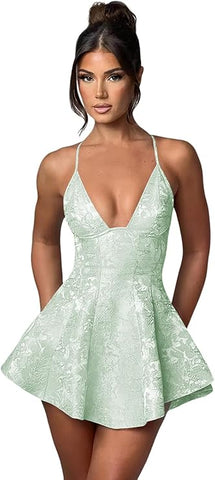 Kurzes A-Linie Neckholder Rückenfreies Homecoming-Kleid Satin Rüschen Jacquard Partykleider