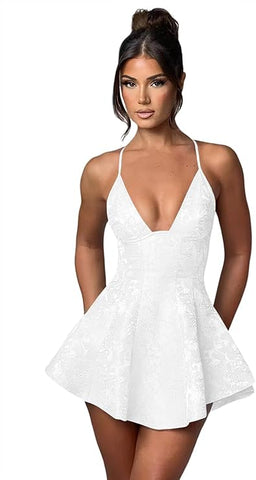 Kurzes A-Linie Neckholder Rückenfreies Homecoming-Kleid Satin Rüschen Jacquard Partykleider
