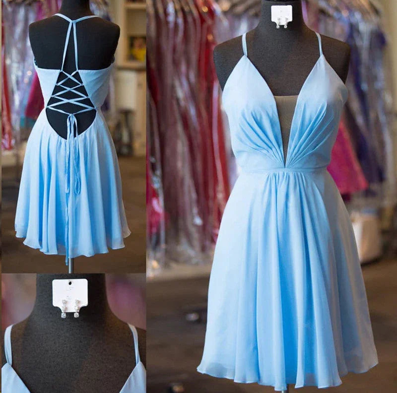 Kurzes A-Linien-V-Ausschnitt-Spitzenbesetztes Chiffon-Rückenfreies Abschlussballkleid