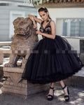 Robe de mariée courte en thé noir NumberSea avec encolure en V