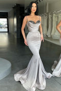 Vestido de Fiesta de Sirena Sin Tirantes de Satén con Tiras Largas de Espagueti