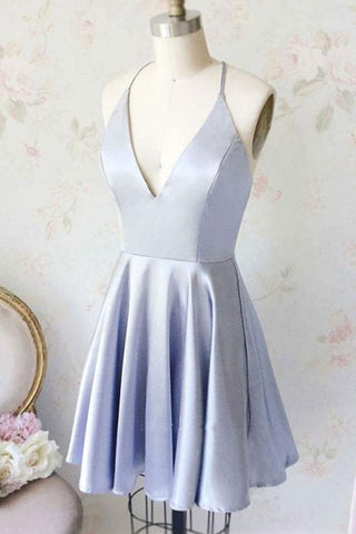 Schlichtes A-Linien-Heimkehrkleid aus hellblauem Satin mit V-Ausschnitt und Taschen PD258