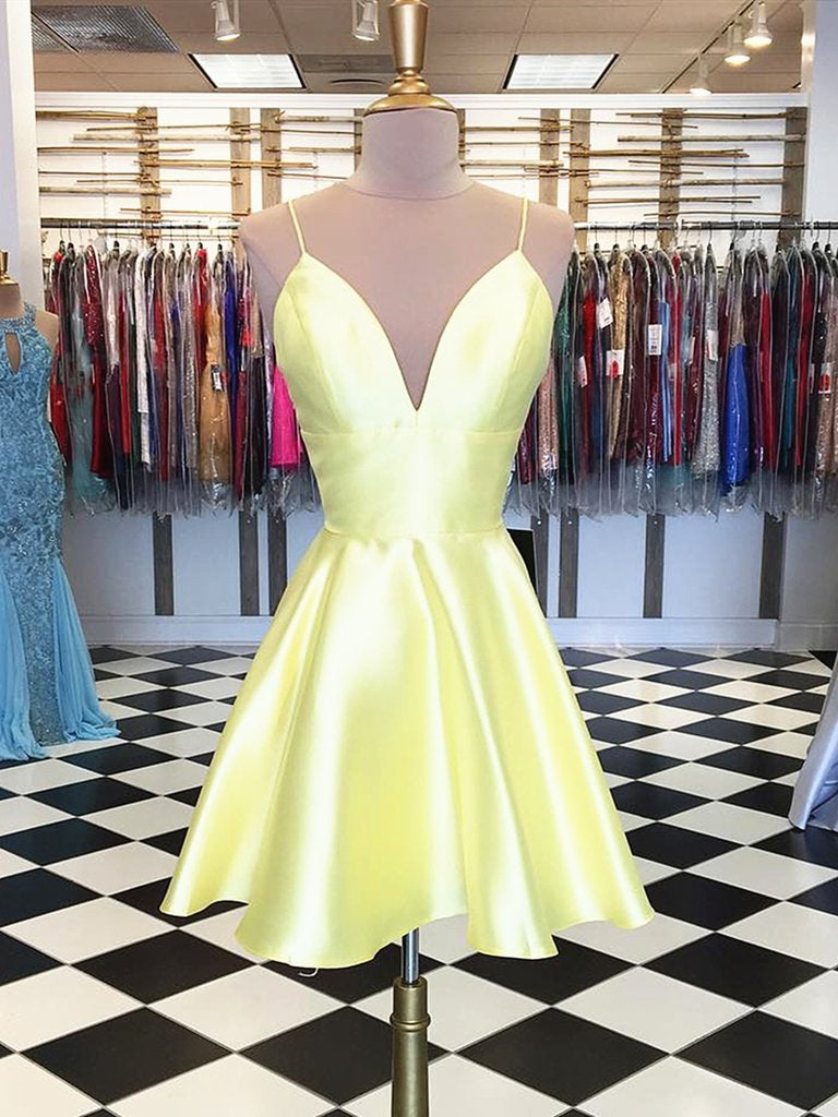 Vestidos curtos de baile de finalistas em cetim amarelo com decote em V e corte A simples