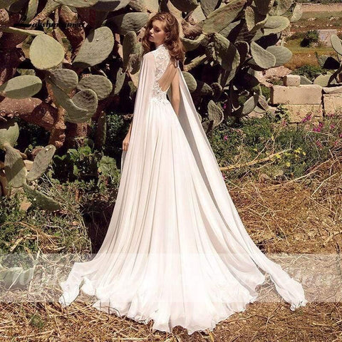 NumberSea Schlichtes Strand-Boho-Brautkleid mit Cape, offenem Rücken und Spitze