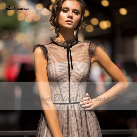 Vestido de noiva simples de renda preta NumberSea Bidal, corte A