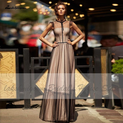 Vestido de noiva simples de renda preta NumberSea Bidal, corte A