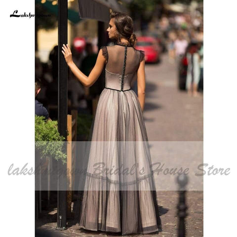 Vestido de noiva simples de renda preta NumberSea Bidal, corte A