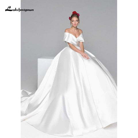 NumberSea Schlichtes Brautkleid mit langen Ärmeln und V-Ausschnitt in A-Linie