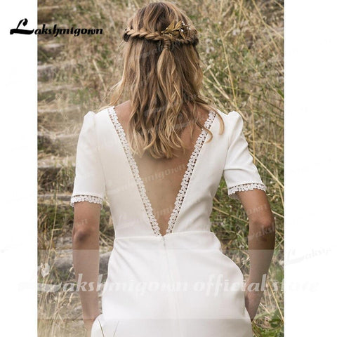 NumberSea Schlichtes Brautkleid mit kurzen Ärmeln und V-Ausschnitt, Strand-Schleppe