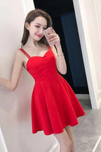 Vestidos de Fiesta para el Baile de Bienvenida con Correas Simples y Escote de Corazón en Satén Rojo PD091
