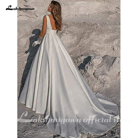 NumberSea Schlichtes weißes Satin-Brautkleid in A-Linie