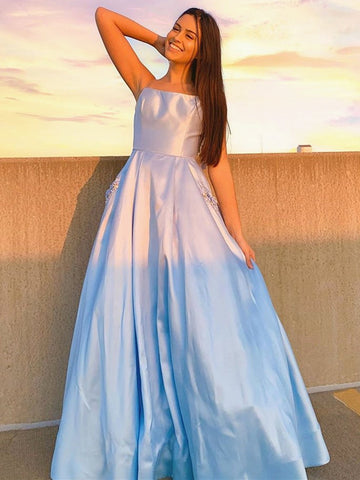 Himmelblaues langes A-Linien-Abendkleid aus Satin mit Taschen