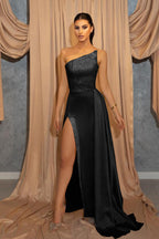 Vestido de noite comprido azul-celeste, sem mangas, com racha e sereia, com lantejoulas