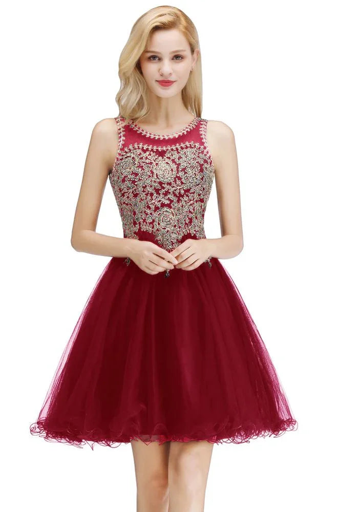 Ärmelloses A-Linien-Cocktailkleid mit funkelnden Perlen für den Homecoming-Ball