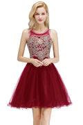 Ärmelloses A-Linien-Cocktailkleid mit funkelnden Perlen für den Homecoming-Ball