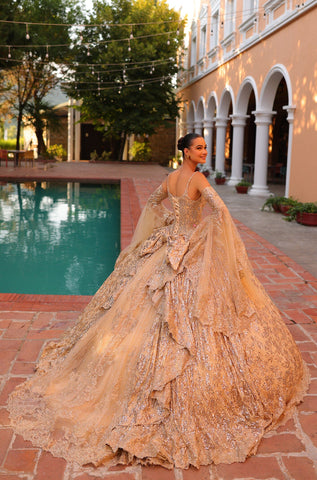 Ärmelloses Quinceanera-Kleid mit Glockenärmeln von Amarra 54303