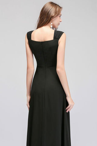 Ärmelloses Chiffon-Brautjungfernkleid in Schwarz mit Rüschen