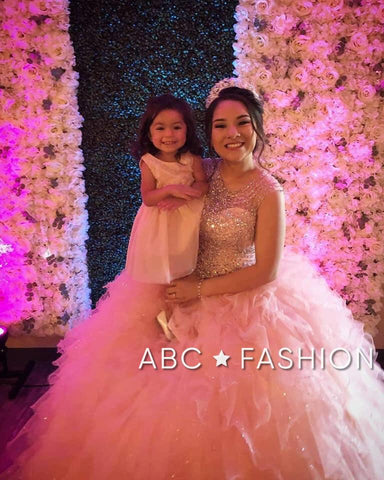 Ärmelloses Quinceanera-Kleid mit Rüschen von House of Wu 26901
